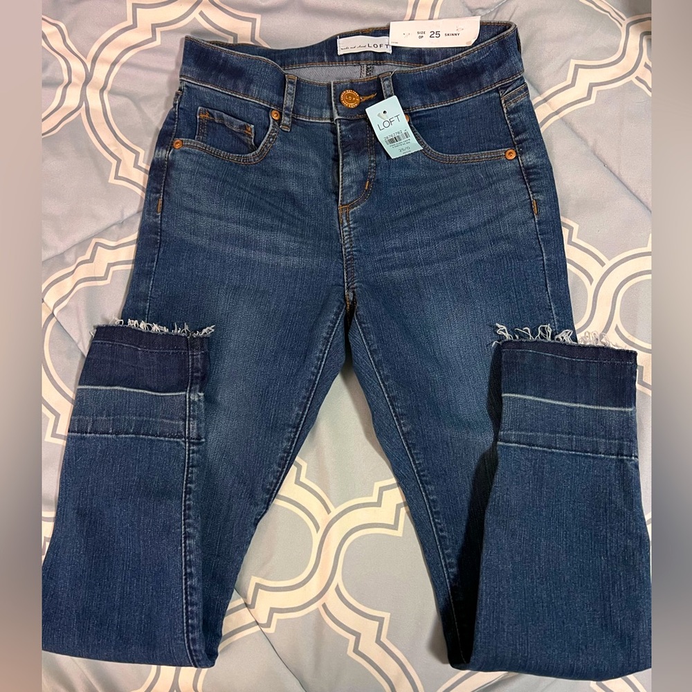 NWT LOFT SKINNY Denim Jeans size 0P/25
